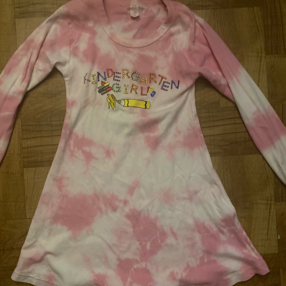 Kindergarten girl dress